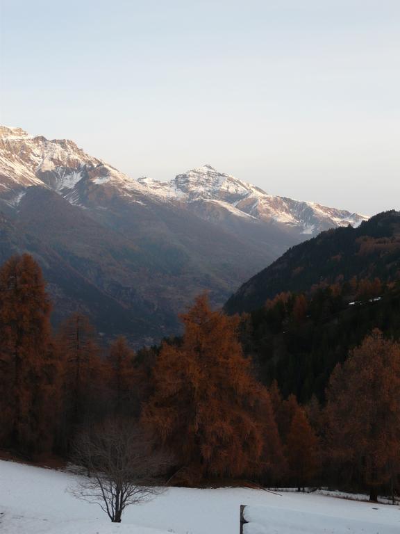 Appartamento Il Balcone Delle Alpi Oulx Camera foto